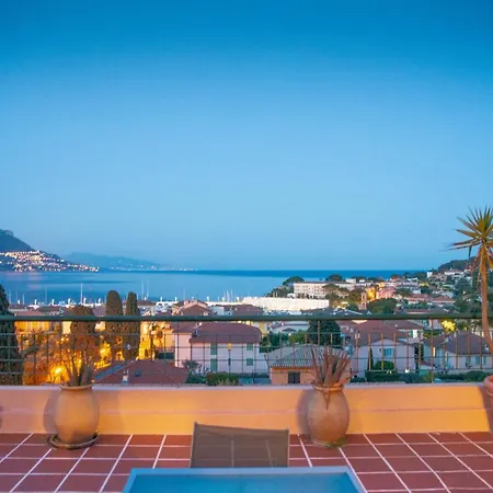 Amazing Sea View With Private Close Parking Saint-Jean-Cap-Ferrat