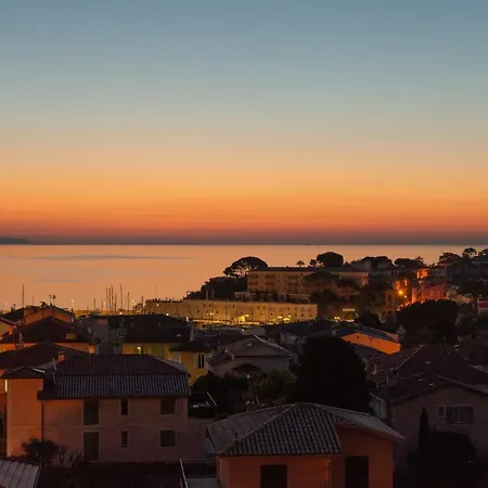 Amazing Sea View With Private Close Parking * Saint-Jean-Cap-Ferrat